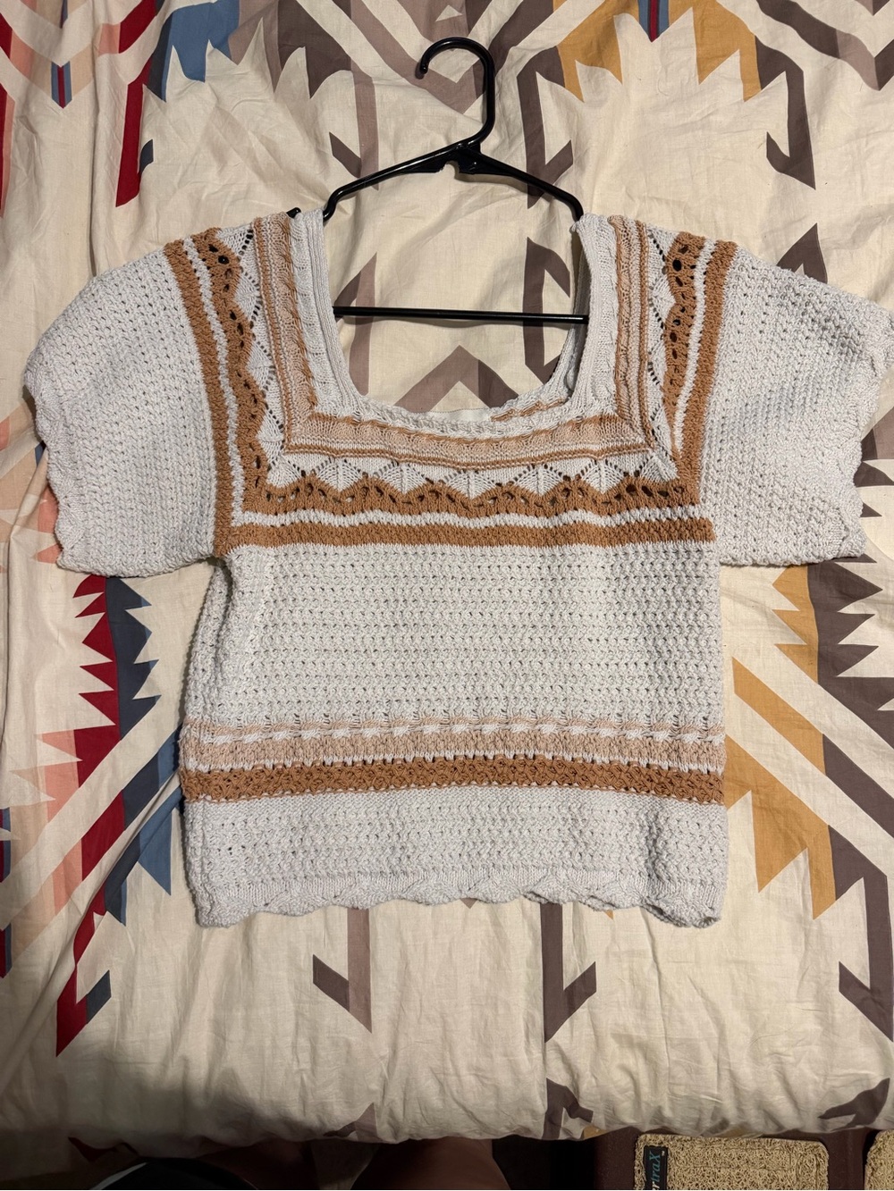 White and tan sweater Size small